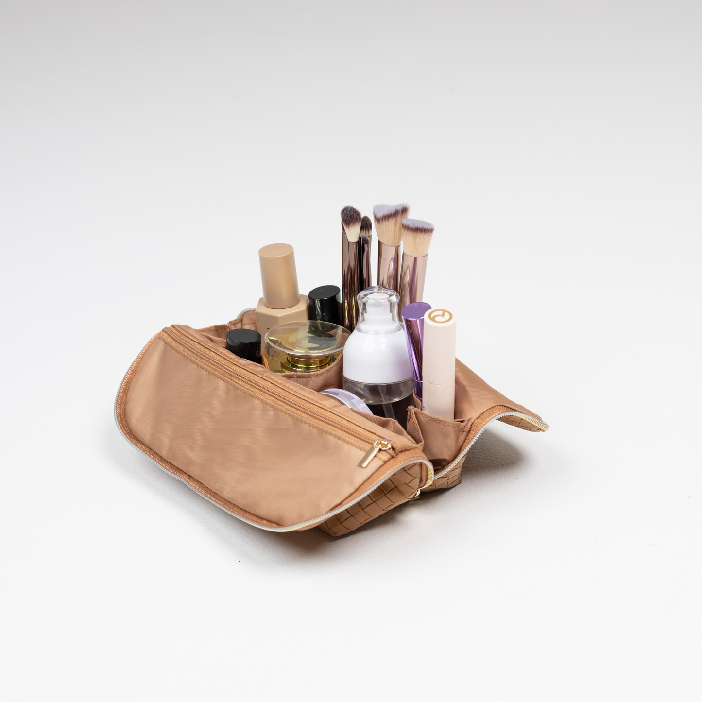 The Mini Beauty Bag in Caramel