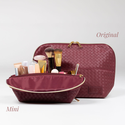 The Mini Beauty Bag in Plum