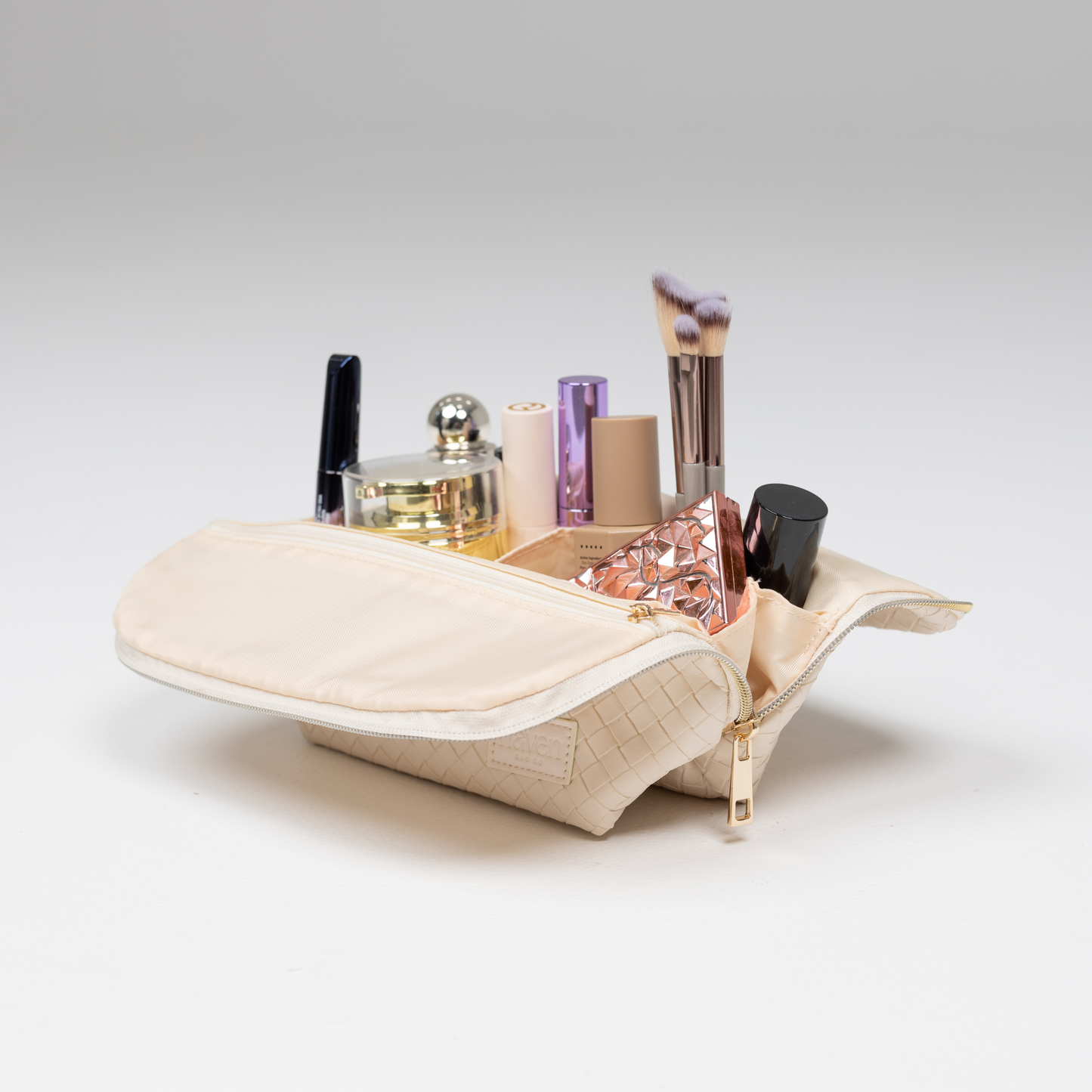 The Mini Beauty Bag in Ivory