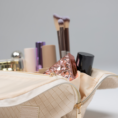 The Mini Beauty Bag in Ivory